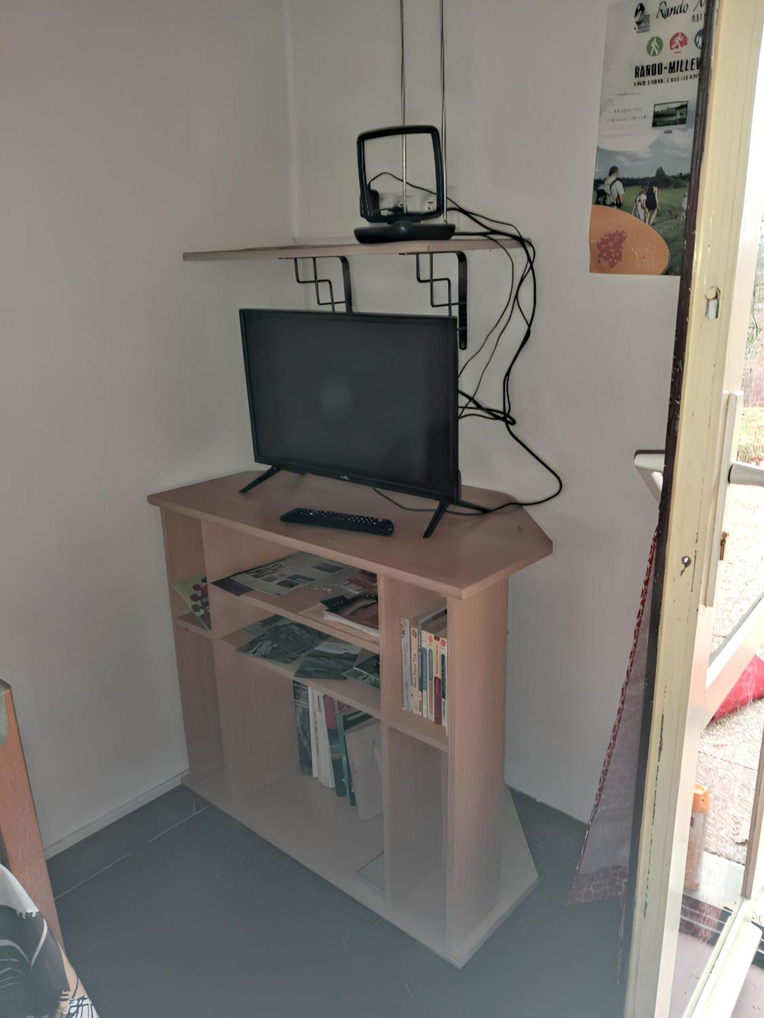 Studio Charmant A Treignac Avec Terrasse De 22 M² Exterior foto